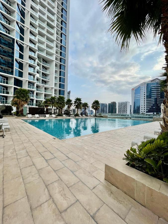 Luxury Aparthotel Prive Dubai Bagian luar foto
