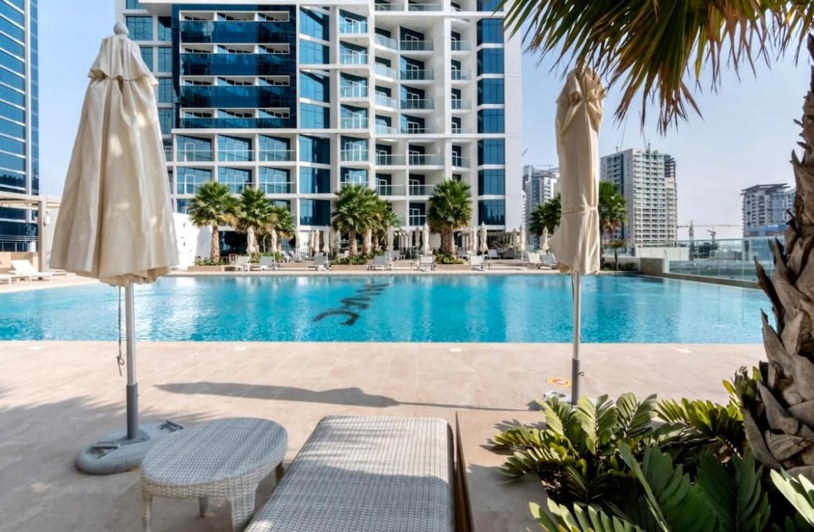 Luxury Aparthotel Prive Dubai Bagian luar foto