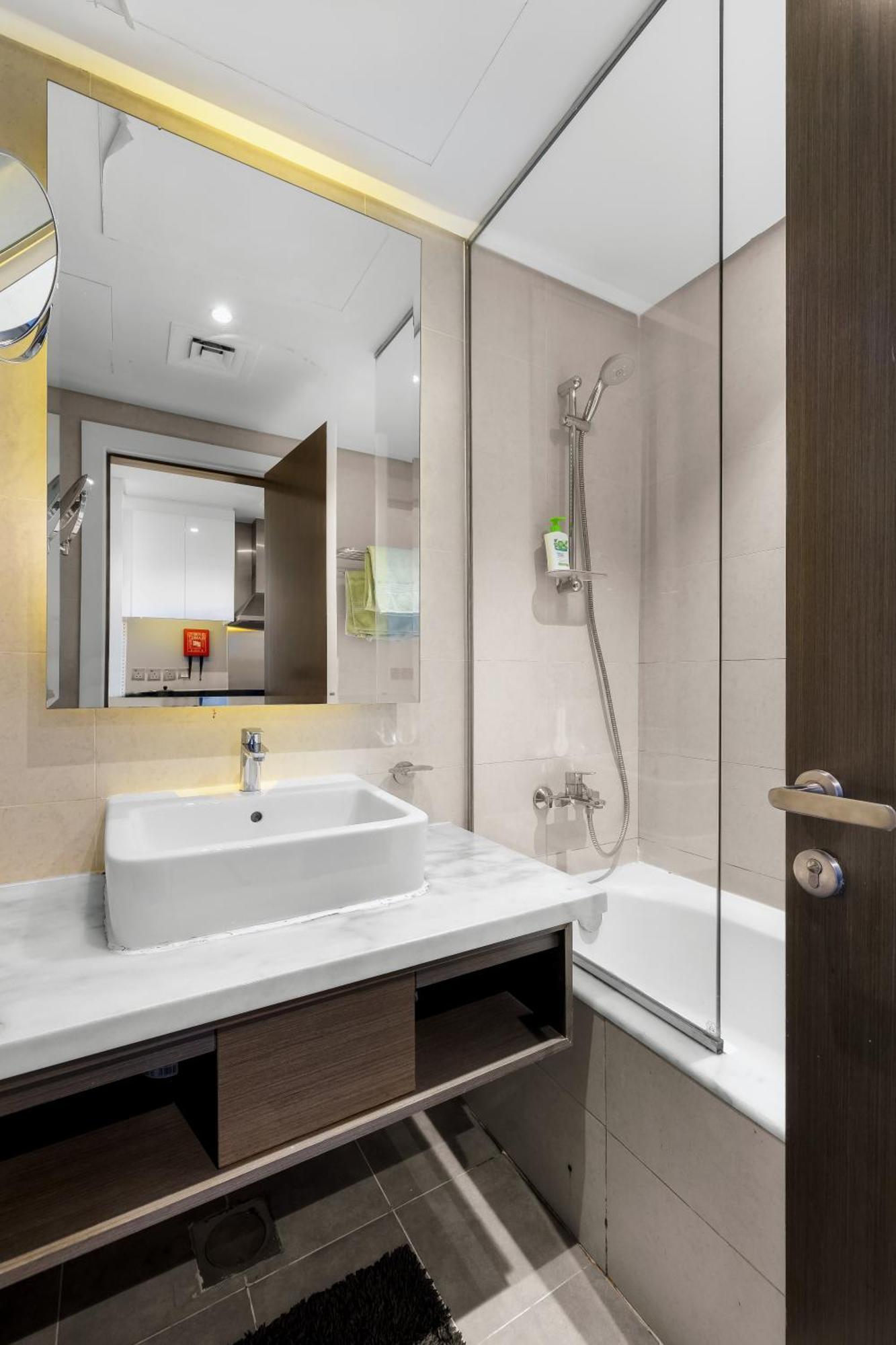 Luxury Aparthotel Prive Dubai Bagian luar foto